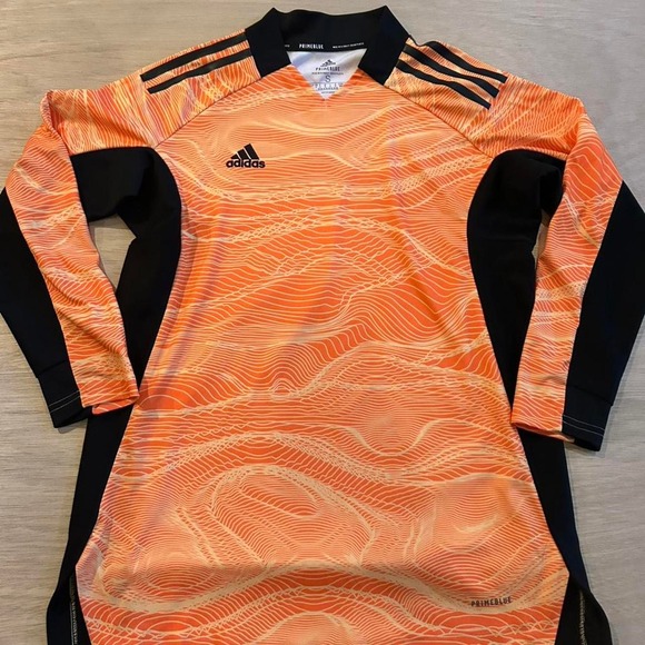 adidas Tops - adidas soccer jersey